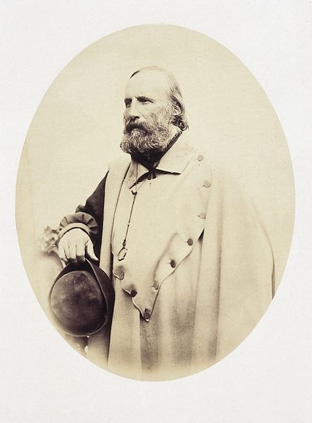 Fratelli Bernieri, Ritratto di Giuseppe Garibaldi, s.d., albumina su carta fotografica, 293x229 mm, Museo Vela, inv. Ve 6064